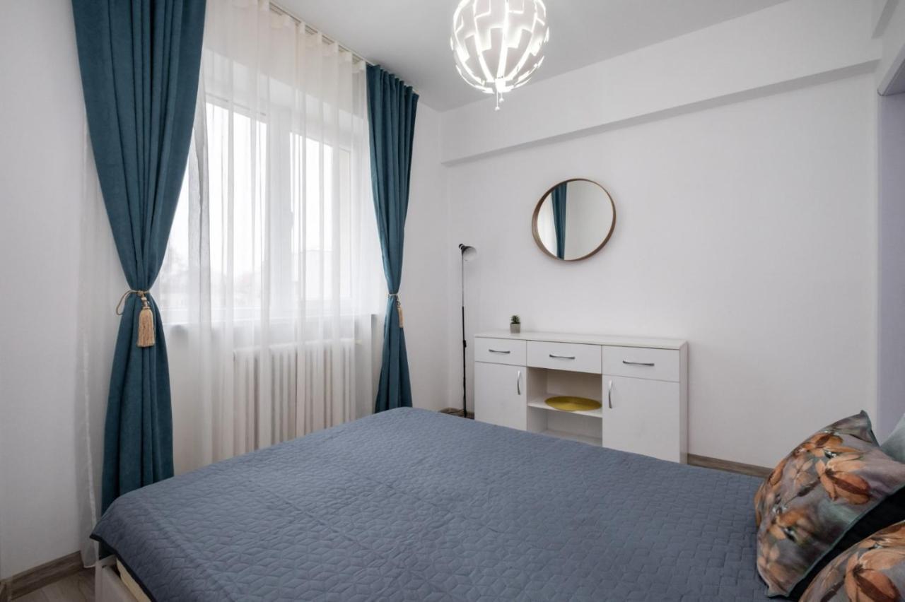 Laroka House Cosy And Modern Apartment Universitate-City Centre ブカレスト エクステリア 写真